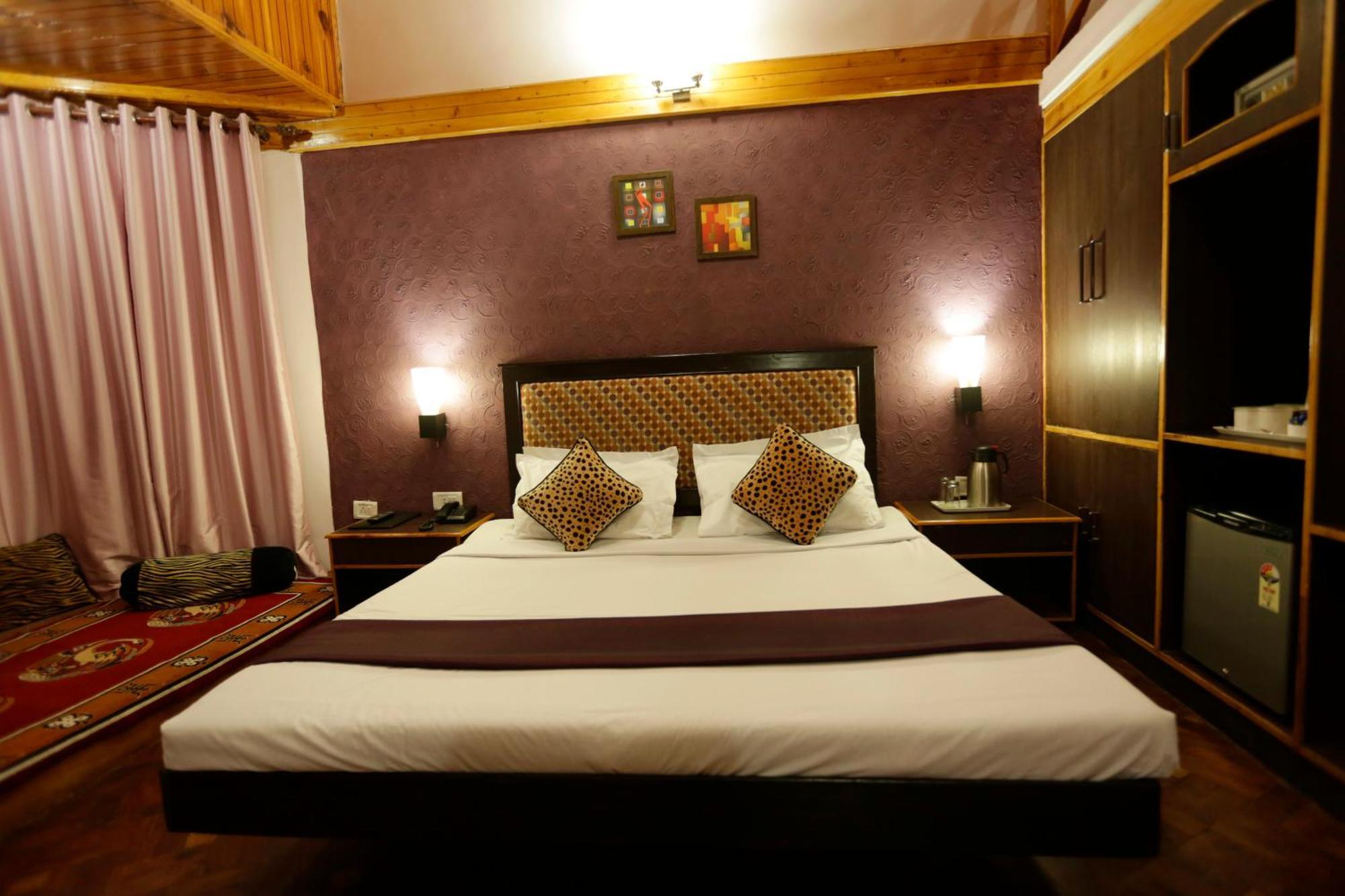 Snow Valley Resorts & Spa Manali Exterior photo